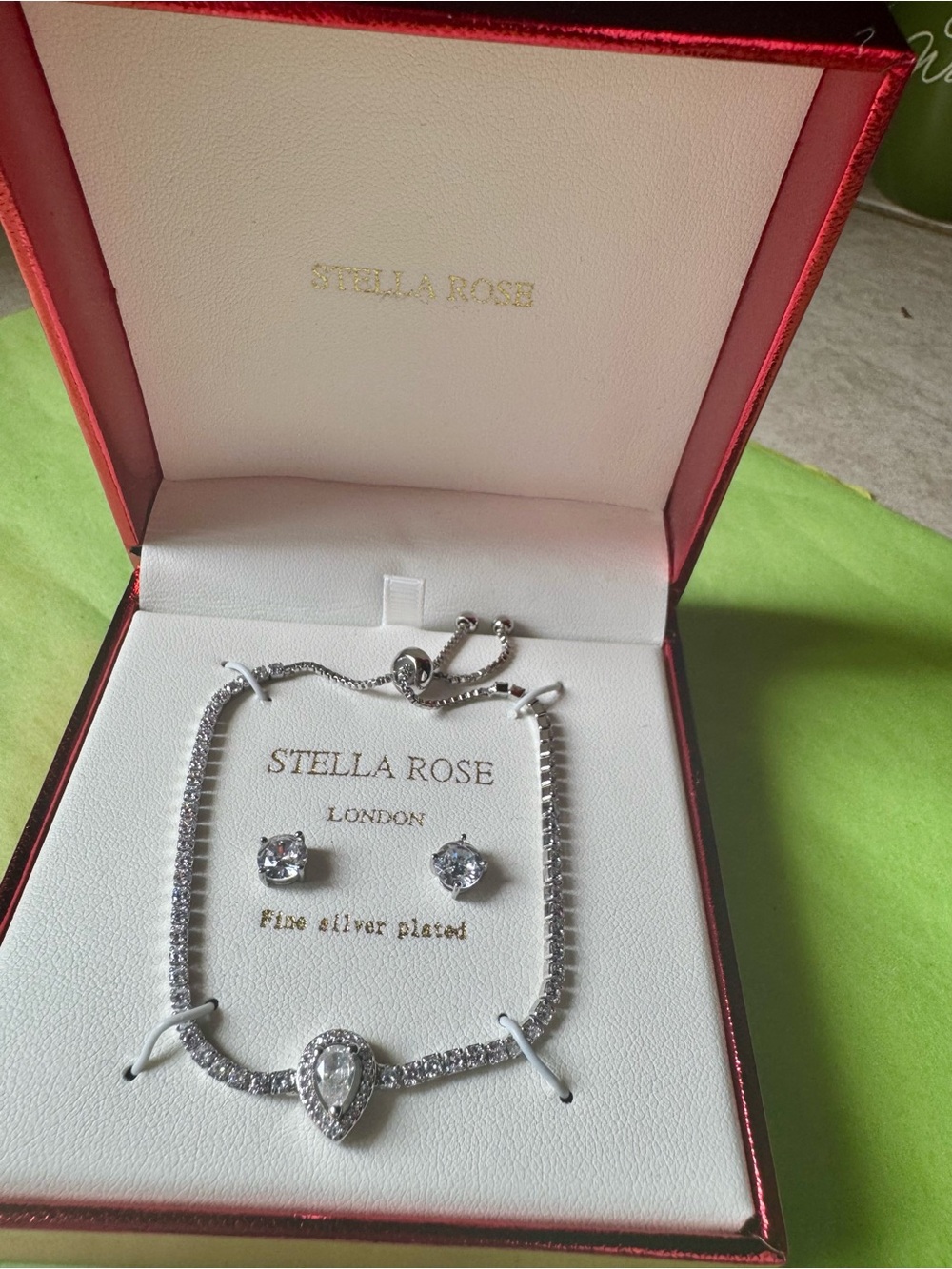 Stella Rose Adjustable Bracelet and Earrings Set NIB